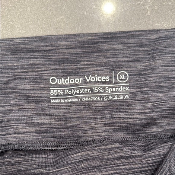 Outdoor Voices Gray Leggings - Picture 2 of 5